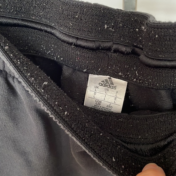 Mens Adidas sweatpants - Picture 4 of 5